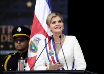 Seven police directors in Costa Rica are dismissed for failing the polygraph