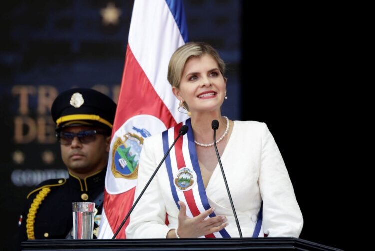Seven police directors in Costa Rica are dismissed for failing the polygraph