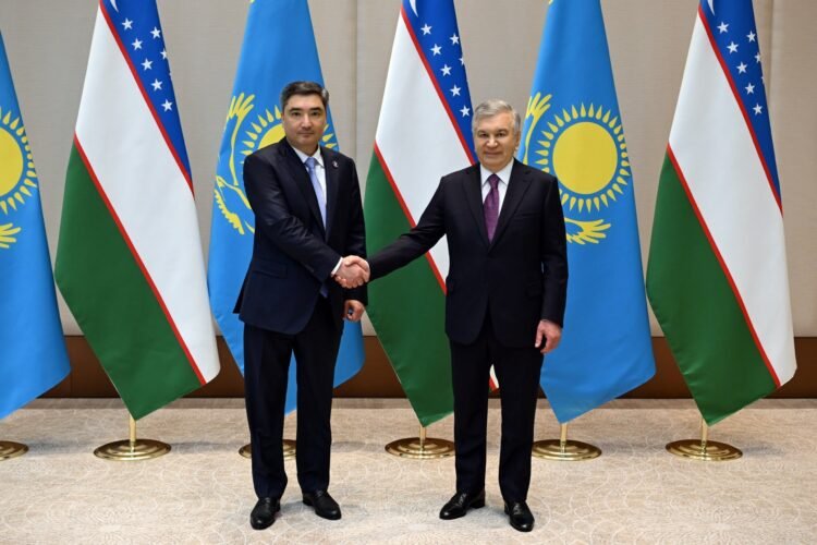 Shavkat Mirziyoyev received the Prime Minister of Kazakhstan