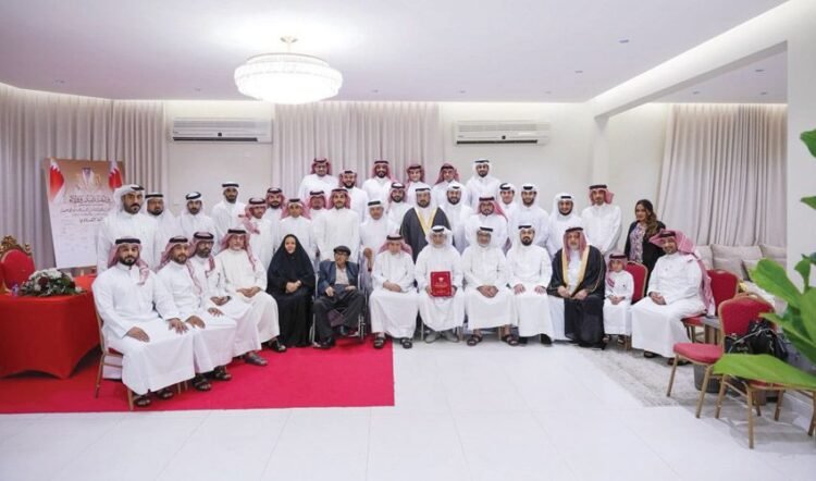Gulf News | Giants of the word Ali Al-Sharqawi and Fathia Ajlan meet for the love of Bahrain. The Al-Sharqawi family renews their pledge, loyalty and allegiance to His Majesty the King.