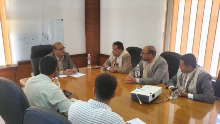 A meeting in Sanaa discusses the challenges of metal factories and the protection of local products – Al-Thawra Net