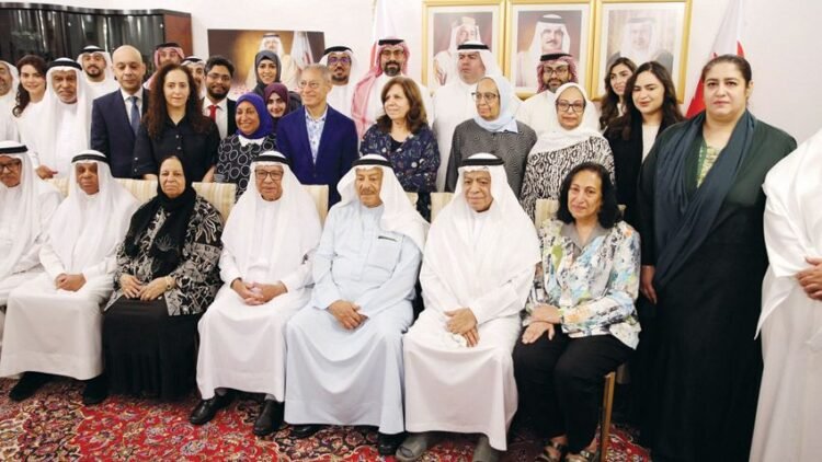 Gulf News | Unite behind His Majesty the King and the nation’s march. The Al-Saleh family renews their pledge, loyalty and allegiance to His Majesty the King.
