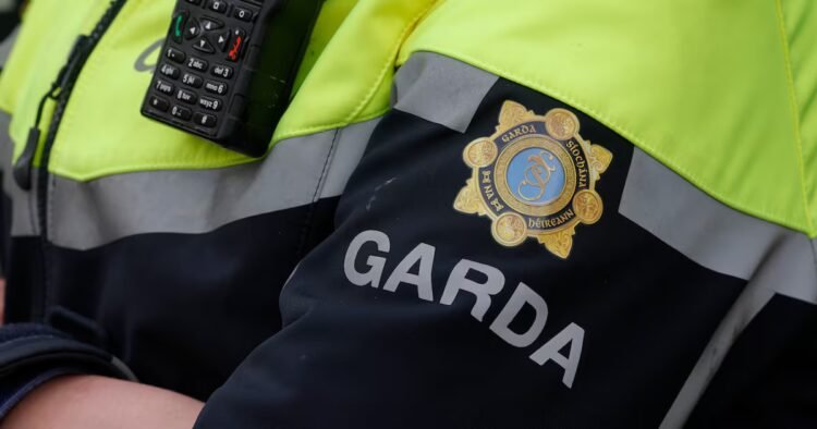 Man arrested after gardaí seize drugs worth more than €100,000 in Cork – The Irish Times