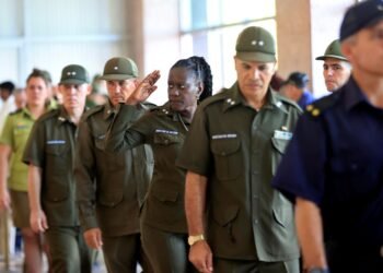 The US sanctions five Cuban companies and family members of Raúl Castro
