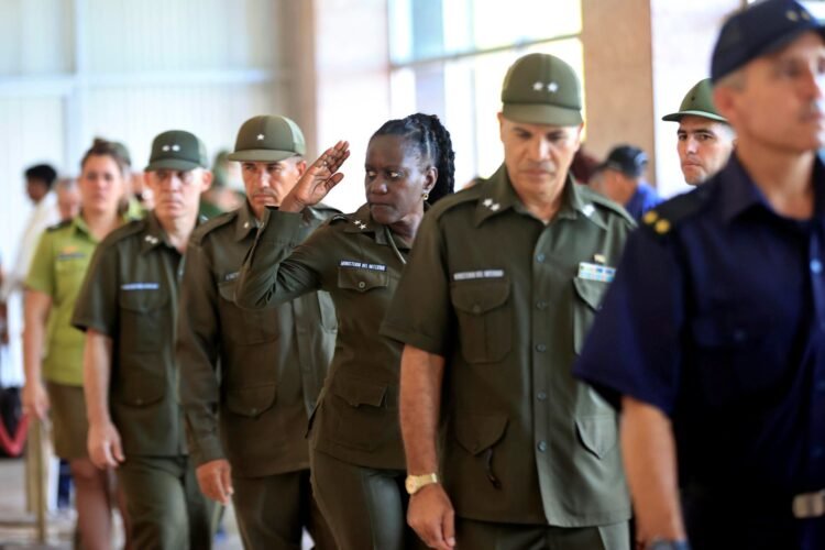 The US sanctions five Cuban companies and family members of Raúl Castro