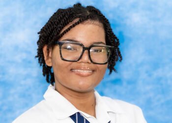 GHS student dies of cancer on her graduation day – iWitness News