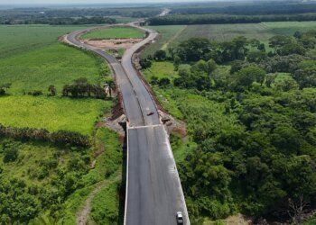 Executive affirms that he cannot intervene in the issue of the Xochi private road