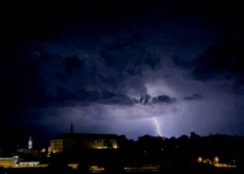 VIDEO | Storm in Dalmatia — lightning caused fires