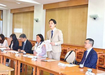 DPP legislators slam attempt to further delay budget