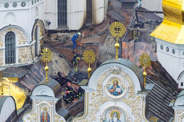 Deadly Russian strikes hit landmark Kyiv cathedral
