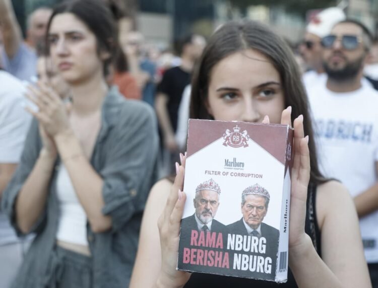 “Rama in prison, Berisha in prison!”- The protest that put the opposition to the test! BIRN’s analysis: PD was wrong with its initial stance