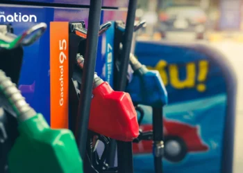 Petrol and gasohol prices drop 80 satang in Thailand