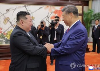 (2nd LD) N. Korea’s Kim calls enhancing ties with China top priority: report