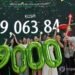 Seoul stocks open at fresh record high on continued chip rally