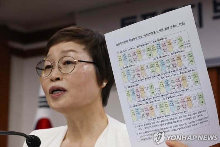 (LEAD) Election watchdog panel recommends criminal probe into ex-chief over ballot shortage