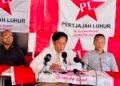 PL: ‘We are not a business party, but a social organization’ – de Ware Tijd