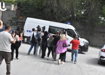 Aram Vardevanyan once again alerted the court about escorting Samvel Karapetyan to the court session hall in a car with a police barricade.