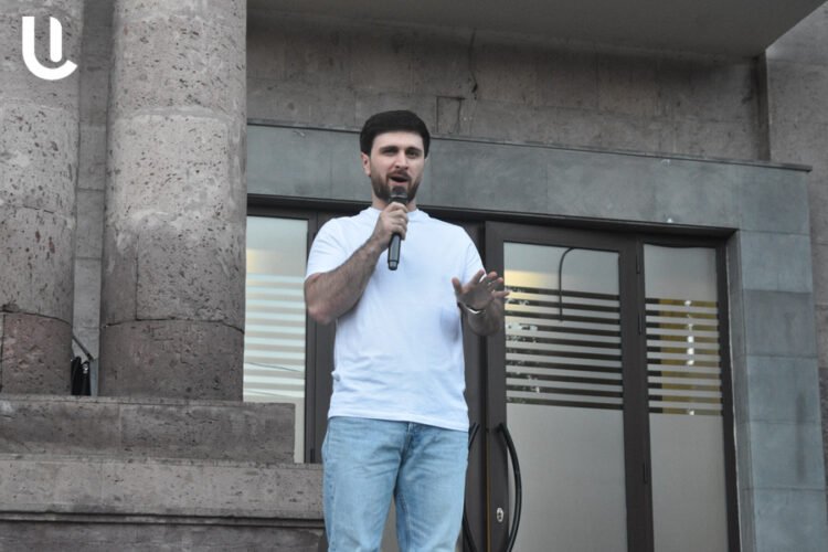 By creating artificial obstacles, the citizens of Artsakh are deprived of the right to vote in every possible way. Roman Yeritsyan