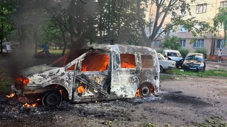 Russia again attacked Ukraine — three people died in Kramatorsk, residential buildings were also affected