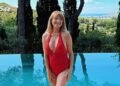 Slim and seductive even at 75 years old. Bondgirl Jane Seymour eats one meal a day