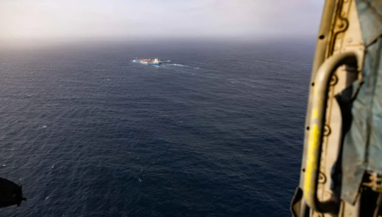 The United States announces the continuation of the naval blockade on Iran