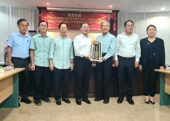 Sarawak’s support for Chinese education sets example for cultural inclusivity, says Tiong