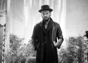 Symphonic tribute to Ricardo Arjona in Guatemala with the voice of Sebastián Alarcón