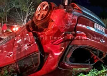 Police investigate early morning road crash