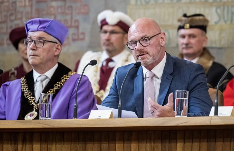 Well done, Minister Plago. Czech universities need reform like salt Comment