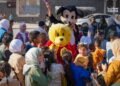 Volunteer groups bring Eid celebrations to children in al-Qusayr