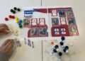 Figurine fever: teachers take the opportunity to teach – National