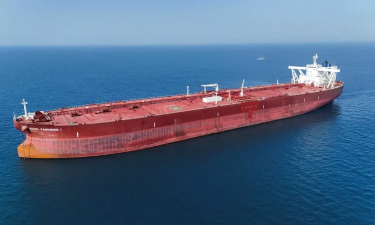 Shipowners doubled transport prices: barrels of oil are leaving the Gulf countries again