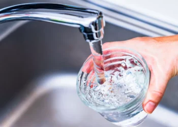 She sued the five-star hotel because she was not served tap water