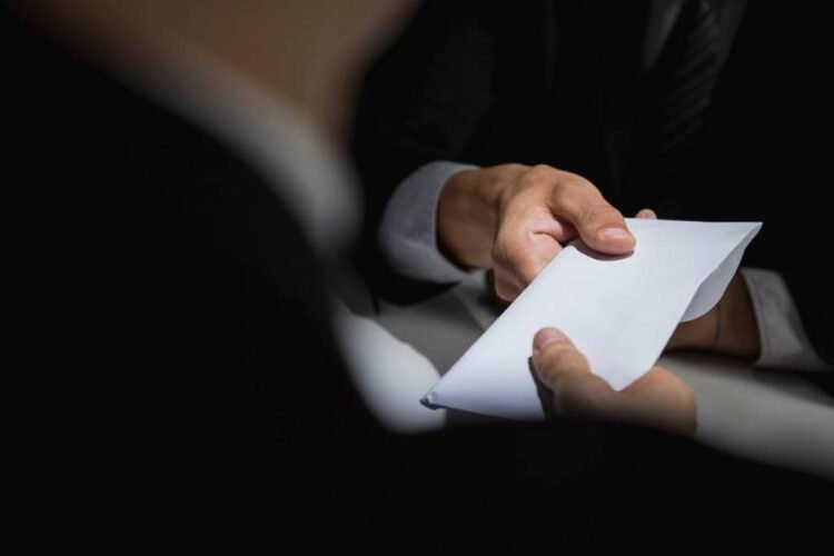 Who is the bribe taker? – Anti-corruption agency prepared a new portrait of a corrupt person