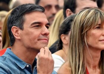 Spanish PM’s wife to stand trial on corruption charges, ordered to surrender passport – The Irish Times