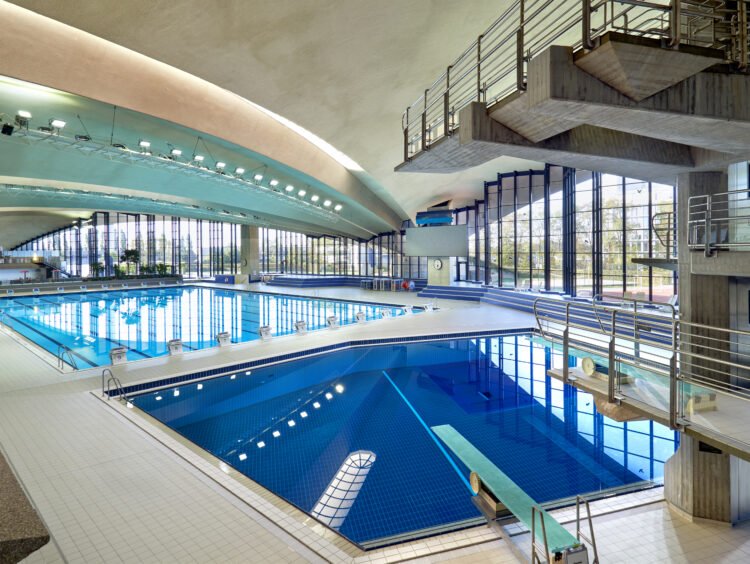 From 16 July until 13 September: Coque pool and ‘Relaxation Centre’ closed over summer