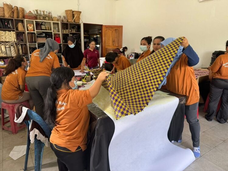 Sabah bamboo weaving model proves rural income success, artisan urges wider support