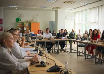 Akuo EduLab brought together teachers, students and institutions in Shtip in a discussion about the future of sustainability education