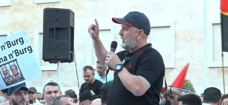 “The people are like a dragon!” – Alfred Čako: Edi Rama leave! The country needs a new social contract! The prime minister should not be in power more than twice!