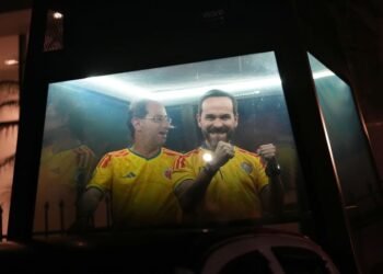 Trump-backed de la Espriella wins preliminary count in razor-tight Colombian presidential runoff