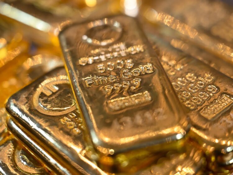 Indian watchdog targets owners of Ticino gold refiner Valcambi