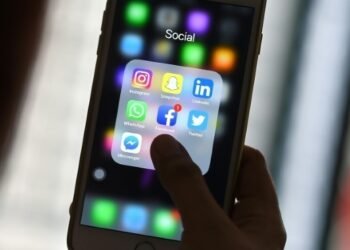 That’s one way to stop doom-scrolling: Facebook, Messenger and Instagram hit by global outage