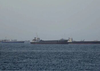 The United States announced the “uninterrupted” passage of ships through the Strait of Hormuz