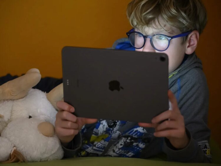 New Swiss regional network to steer children away from ‘all-digital’ lifestyle