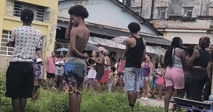 Havana: Water and light”, the desperate cry of the women of Luyanó