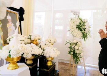 Ho Chi Minh City representative pays respects to late Thai princess at consulate