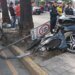 Driver apologizes after accident and is hit with a helmet on public roads