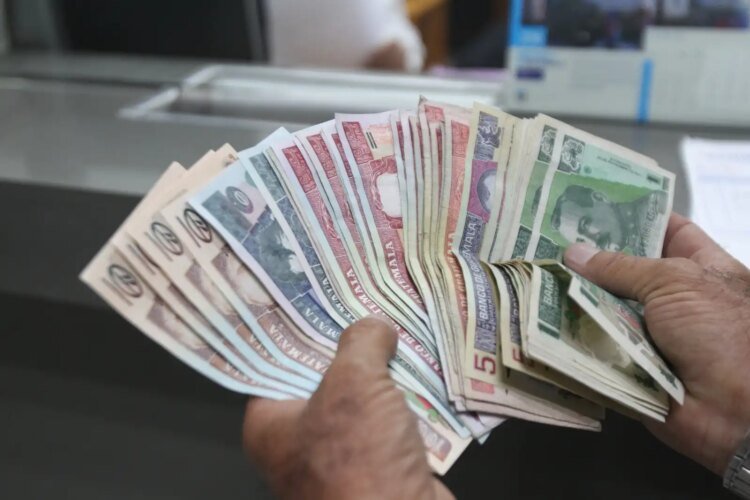 Bonus 14 in Guatemala: what day must it be paid and what the law establishes about this benefit