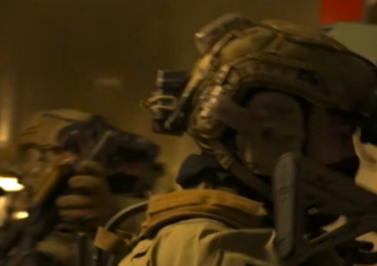 VIDEO | British special forces raided a Russian “shadow fleet” tanker in the English Channel