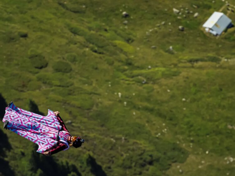 German man dies during wingsuit jump in Switzerland